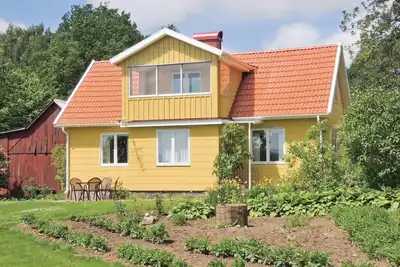 Image de Belle maison Ă Vessigebro avec cuisine