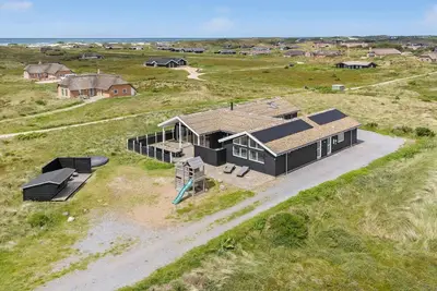 Image de Superbe maison à Ringkøbing avec sauna