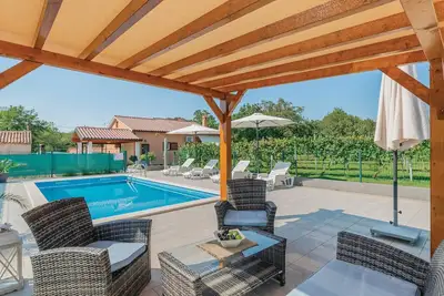Image de Superbe maison Ă Topid avec WiFi