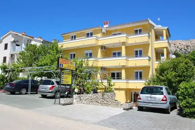 Image de Appartement de vacances avec balcon et climatisation