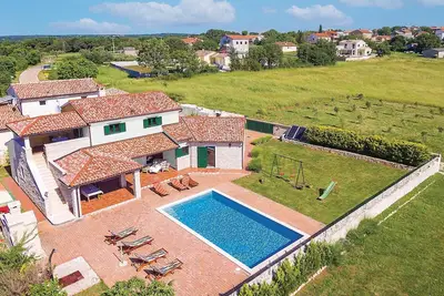 Image de Superbe maison à Valtura avec WiFi