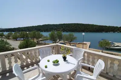 Image de Appartement confortable Ă Jadrtovac.