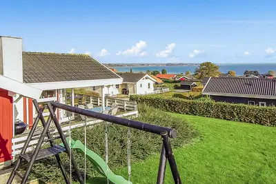Image de Belle maison à Sjølund avec WiFi