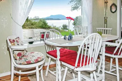 Image de Superbe maison de 2 chambres à Etne