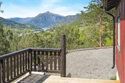 Image de Superbe maison à Lom avec WiFi