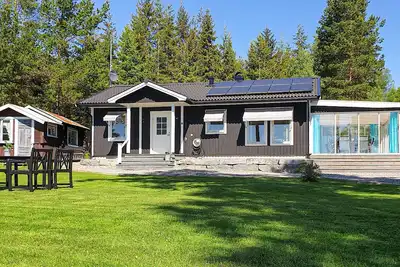 Image de Superbe maison de 3 chambres à Vårjän