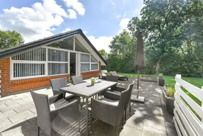 Image de Superbe maison Ă Hemmet avec cuisine