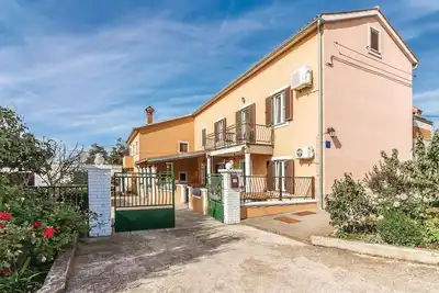 Image de Superbe appartement de 2 chambres à.