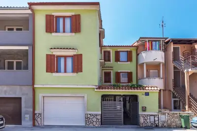 Image de Appartement confortable de 2 chambres à.