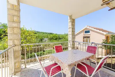 Image de Appartements Kažimir (45981-A2) - Necujam - île de Solta
