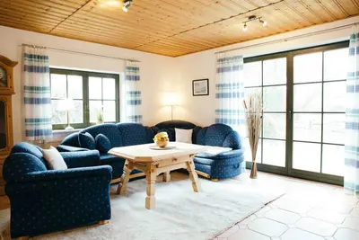 Image de Maison au toit de chaume - Maison de vacances et Appartement sous un toit de chaume dans Woorke