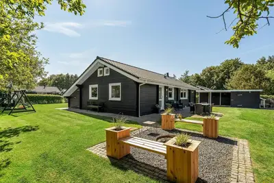 Image de Superbe maison à Hemmet avec sauna
