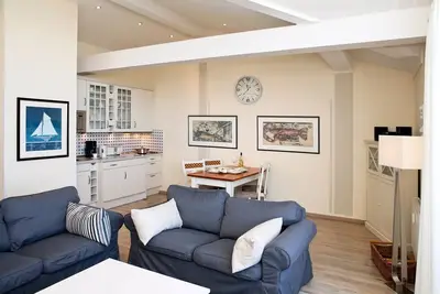 Image de (408) appartement de 3 pièces - vue directe sur le lac - immeuble d'habitation Atlantik