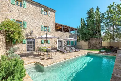 Image de Superbe maison à Groznjan avec sauna