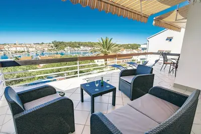 Image de Superbe appartement 1 chambre à Banjol