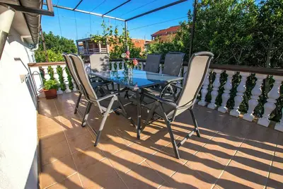 Image de Appartement de vacances avec climatisation et vue sur la mer