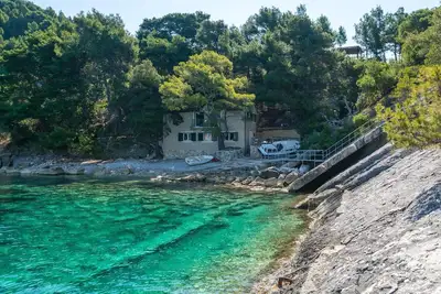 Image de Maison confortable de 4 chambres à.