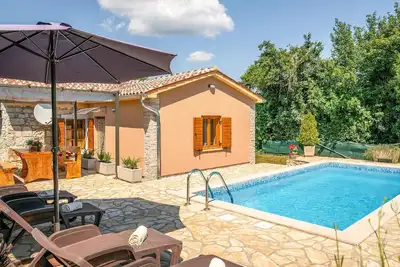 Image de Belle maison à Labin avec WiFi