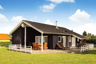 Image de Superbe maison Ă Sydals avec sauna