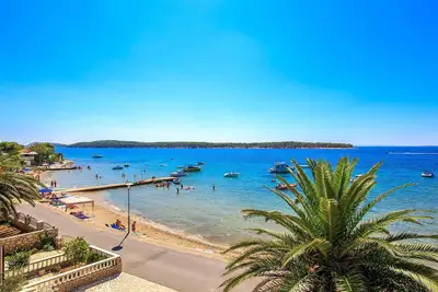 Image de Bel appartement à Banjol avec WiFi