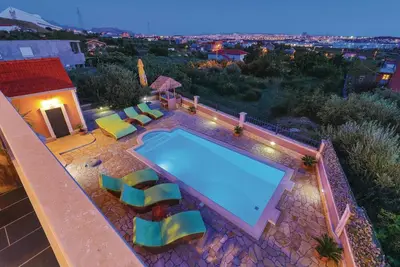 Image de Maison confortable à Kastel Sucurac