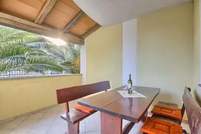 Image de Appartement de vacances avec terrasse et air conditionné