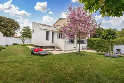 Image de Superbe maison Ă Stinjan avec WiFi