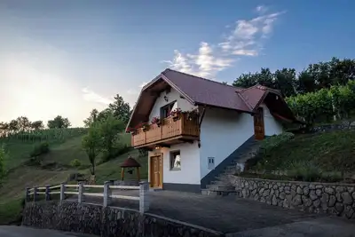 Image de Maison de vacances sur la colline du vignoble près de Trebnje