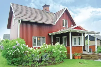 Image de Belle maison de 2 chambres à Hultsfred