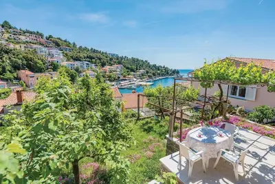 Bel appartement 1 chambre à Rabac