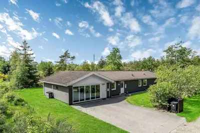 Image de Superbe maison à Blåvand avec sauna