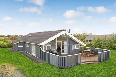 Image de Superbe maison à Tarm avec sauna