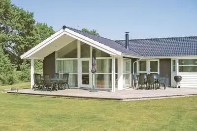 Image de Superbe maison de 3 chambres à Glesborg