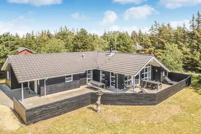 Image de Belle maison à Blåvand avec WiFi