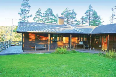 Image de Belle maison à Kälarne avec sauna