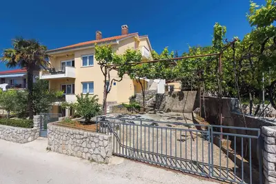 Image de Appartement de vacances avec balcon et climatisation