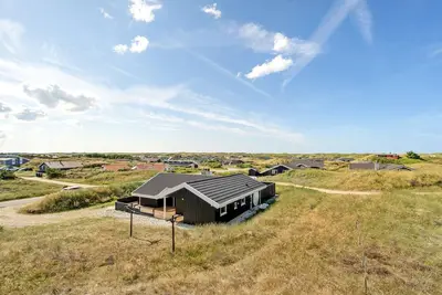 Image de Superbe maison à Hvide Sande avec WiFi