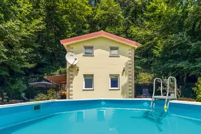 Image de Magnifique maison Ă Krizisce avec WiFi