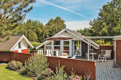 Image de Superbe maison à Oksbøl avec WiFi