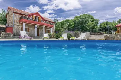 Image de Superbe maison à Krusevo