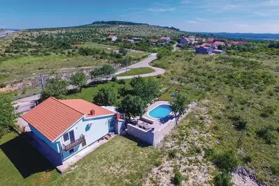 Image de Belle maison de 3 chambres à Nadin