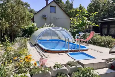 Image de Maison de vacances avec installations de bien-être et sauna