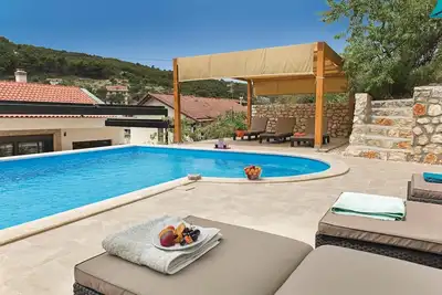 Superbe maison de 5 chambres à Zaton