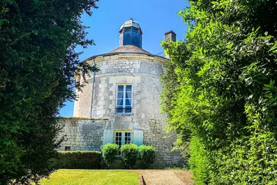 Image de Jolie maison Ă Chinon avec WiFi