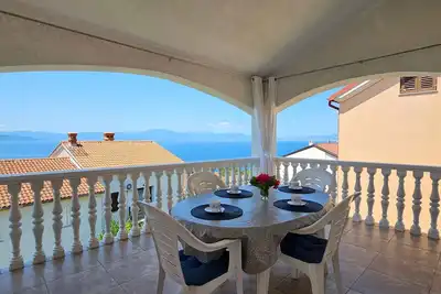 Image de Appartement de vacances avec vue sur la mer, terrasse et barbecue