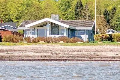 Image de Belle maison à Bjert avec WiFi