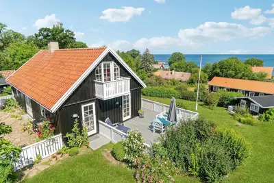 Image de Belle maison Ă Svaneke avec WiFi