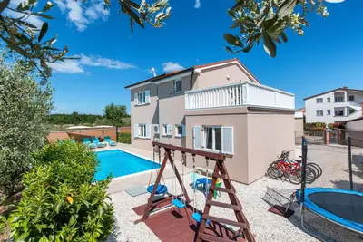 Image de Belle maison de 3 chambres à Loborika