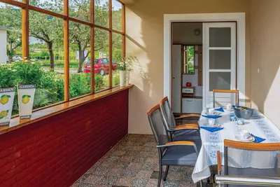 Image de Maison confortable à Banjol avec WiFi