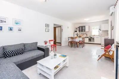 Image de Belle maison à Sibenik avec WiFi